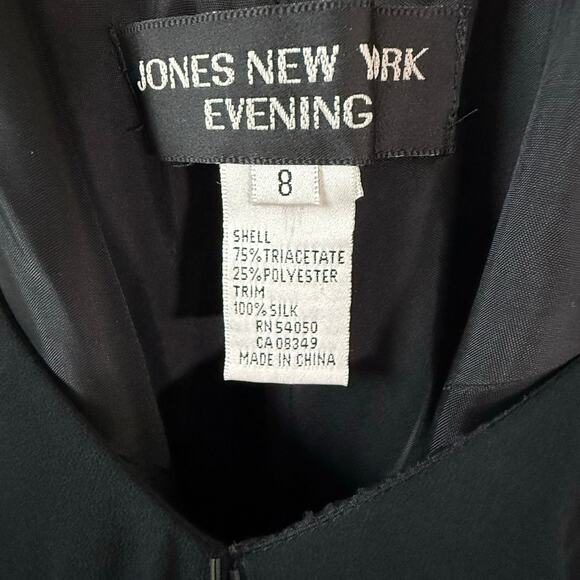 Jones NY Black Formal Maxi Dress Sz 8 Silk Trim Flutter Sleeve Gala V Neck Beads - Picture 4 of 15